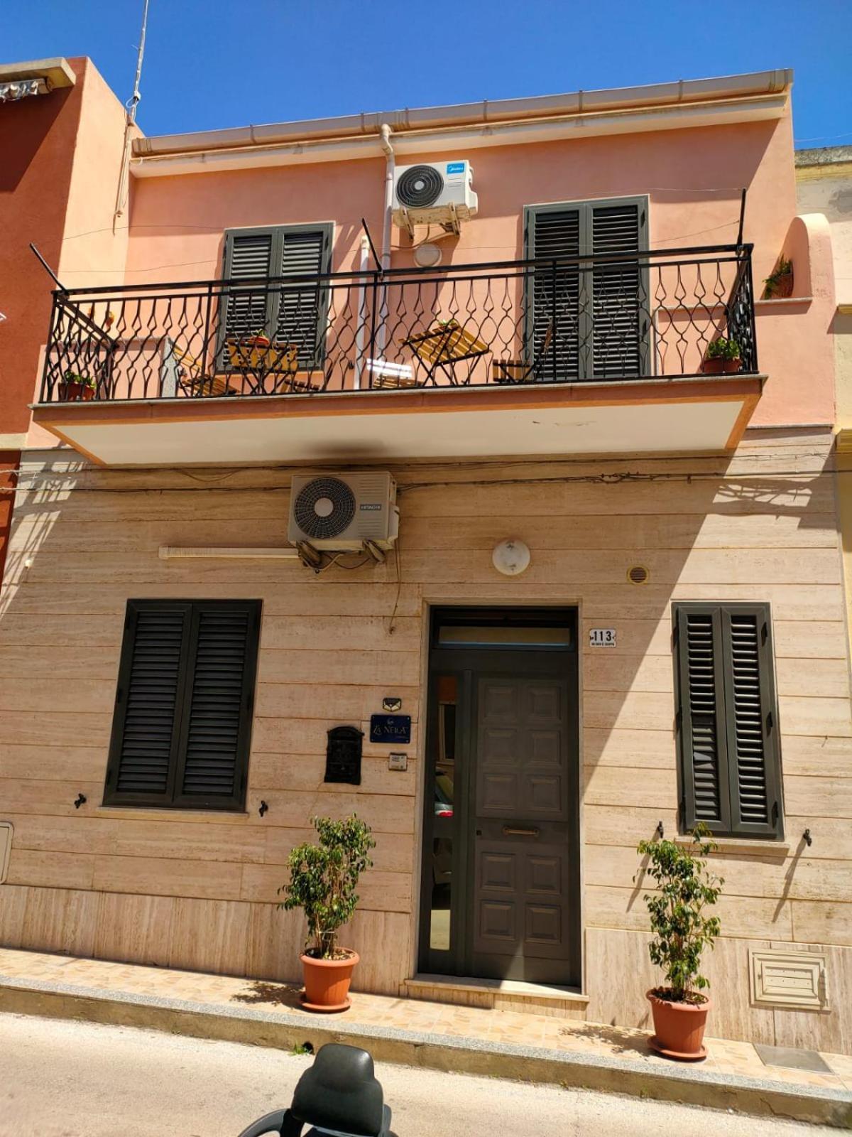 A Za' Nella Avola